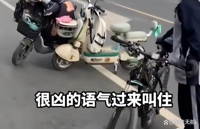警方通报校门口殴打学生家长被行拘 校园暴力引热议