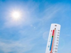 山东各地有“凉”策应对高温 局部可达40℃
