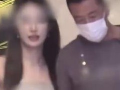 杨坤和美女同回酒店 疑新恋情曝光 究竟真相是什么？