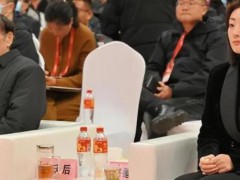 宗庆后去世时捧灵牌骨灰者为宗继昌 究竟真相是什么？