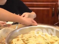 一顿吃200个水饺的16个外甥开学了 究竟真相是什么？