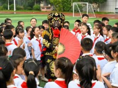 小学新生名字流淌着古典之美 究竟真相是什么？