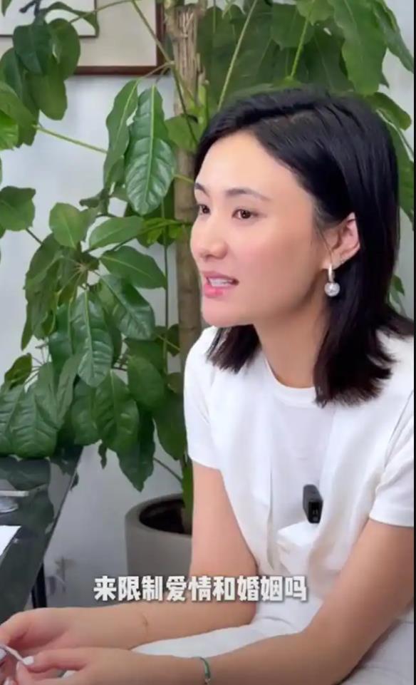 李亚鹏与海哈金喜离婚