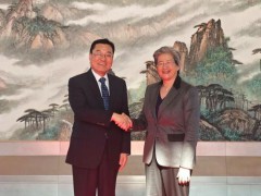 李乐成会见AMD首席执行官苏姿丰 探讨中美经贸合作