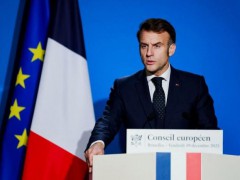 马克龙改口:不支持美国掳走马杜罗 法国政界批评声起