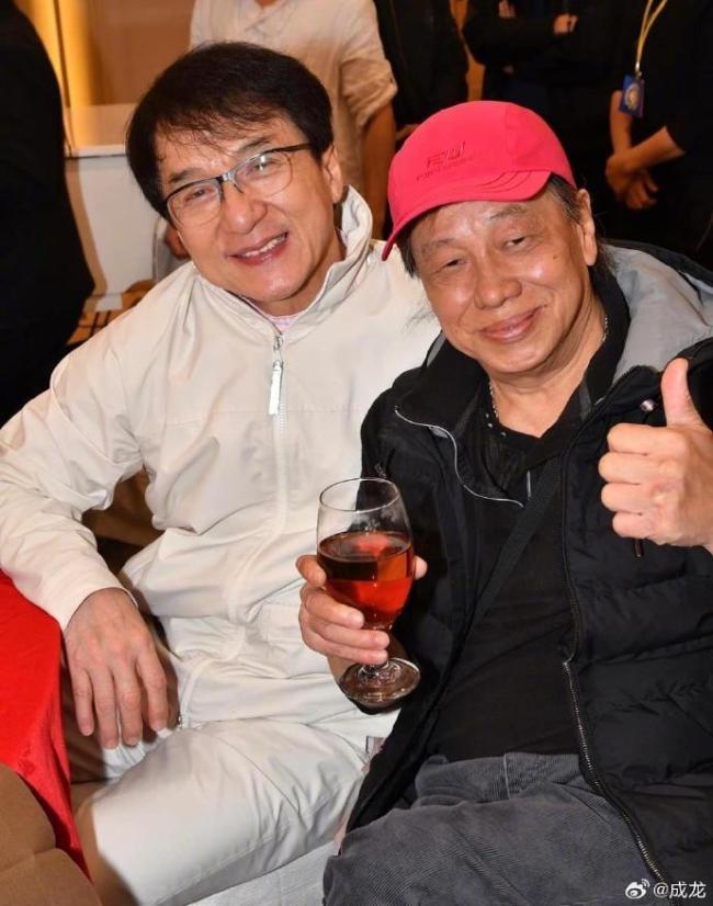 成龙悼念梁小龙：不敢也不愿相信 怀念武术宗师