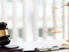 小伙致年长8岁女友怀孕拒婚 法院判赔8500余元