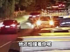 司机开车门撞死骑车人 狡辩对方速度快被监控打脸