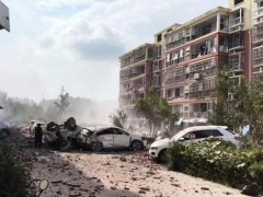 直击山东临沂平房院落爆炸救援现场 多部门紧急响应