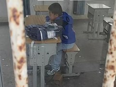 校长回应开学一年级只有一个人报到 唯一新生成全年级希望