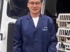 养鸡博主为小小徐婚礼送100只老母鸡，你见过这么特别的结婚贺礼吗？